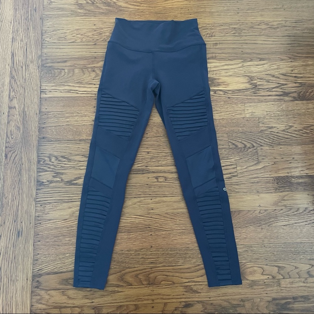 Alo Moto Leggings